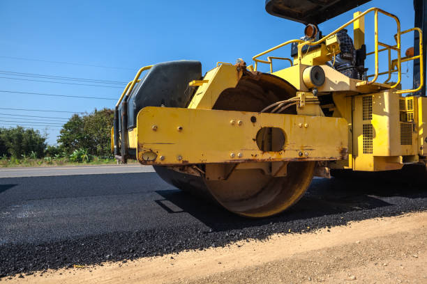 Best Commercial Driveway Pavers  in Johnson City, KS